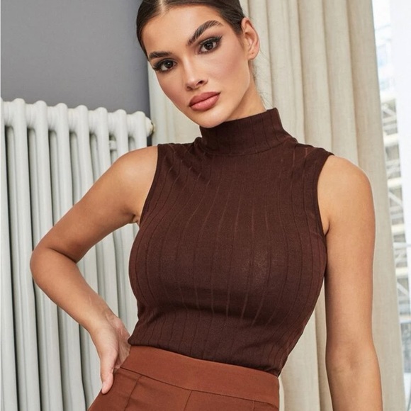 SHEIN Tops - High Neck Solid Tank Top